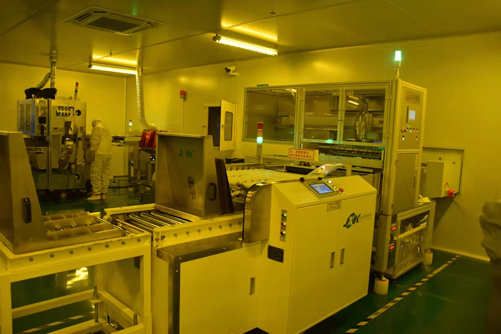 Line dry film automatic film tearing machine